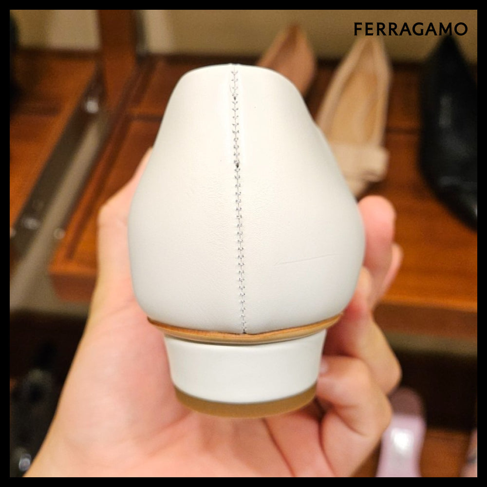 【Ferragamo】VIVA NEW ballerina flat shoes white