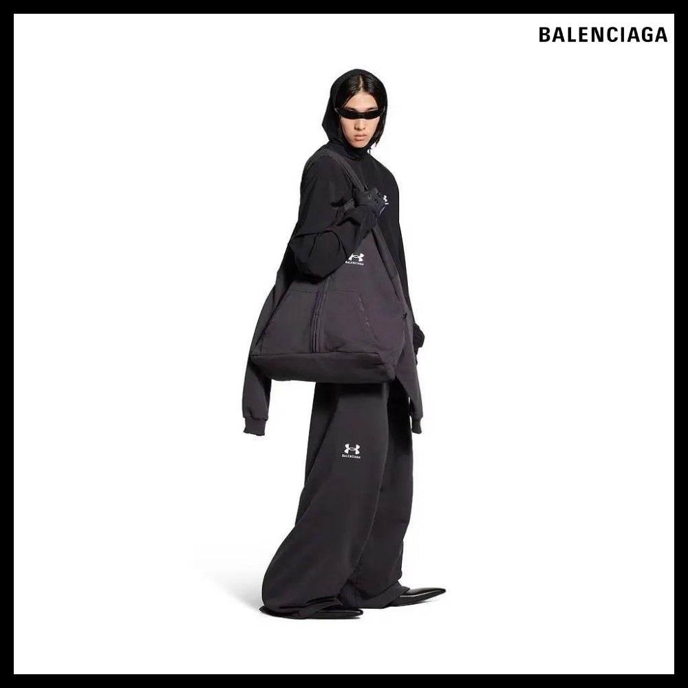 【BALENCIAGA】Under Armour Hoodie Bag in Black
