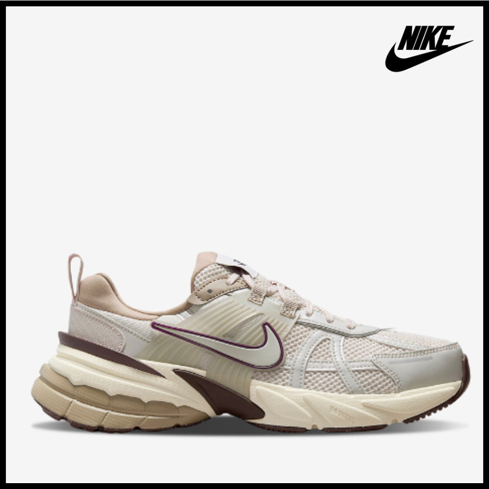 【NIKE】V2K Run Light Orewood Brown