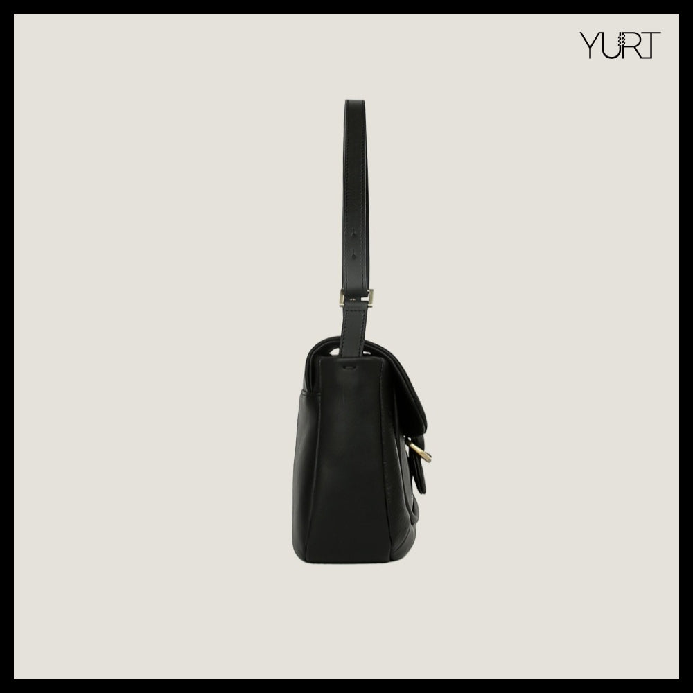 【YURT】Courrier Shoulder Bag YB322 Black