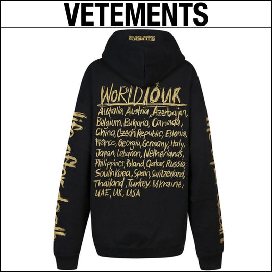 ◆VETEMENTS◆ World Tour Graffiti Gold Logo Print Hoodie