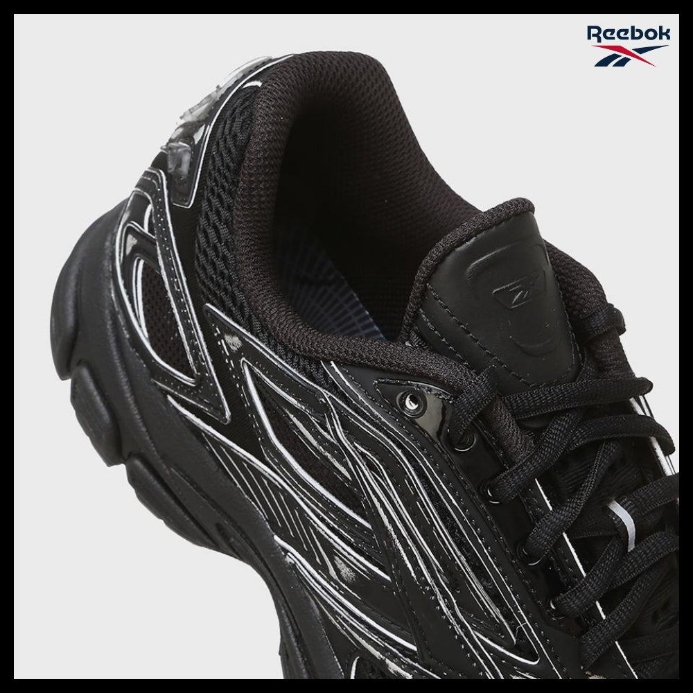 【Reebok】Premier Road Ultra - Buff Metallic Black