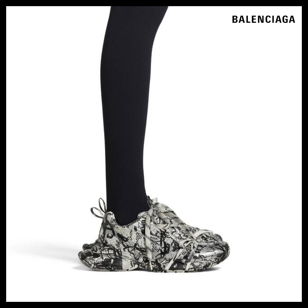 【BALENCIAGA】Women’s 3XL Extreme Graffiti Sneaker White/Bl