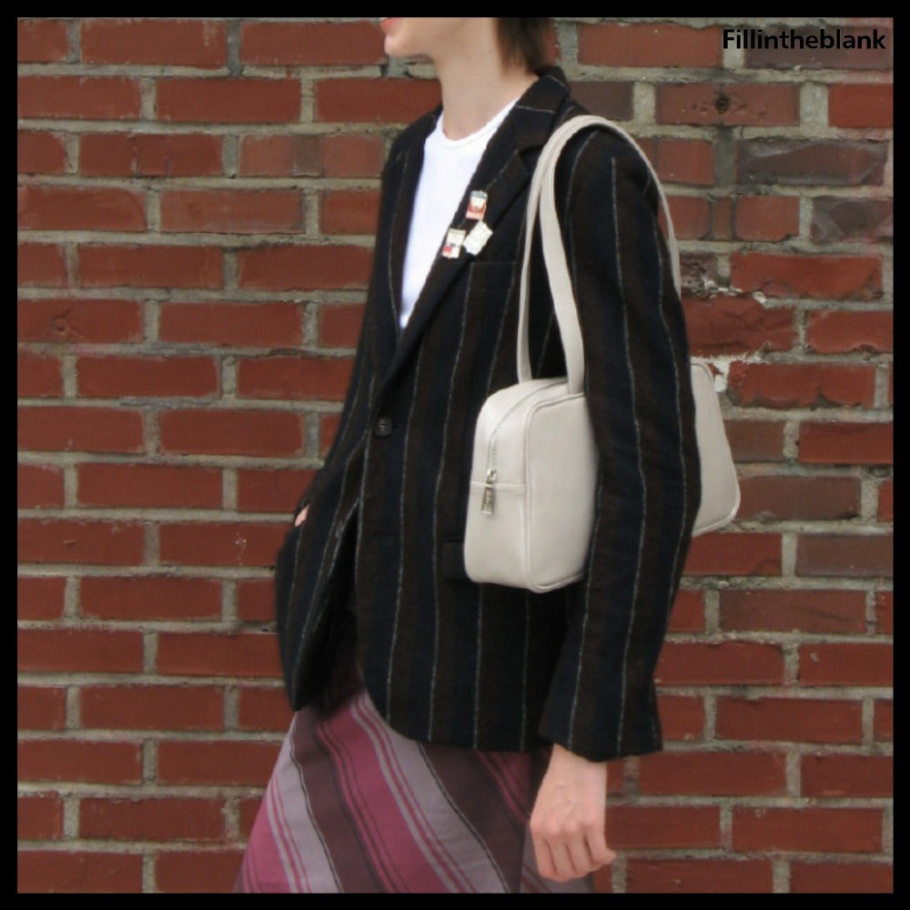 【FILL IN THE BLANK】TRAPEZOID BAGUETTE SHOULDER BAG 3COLORS