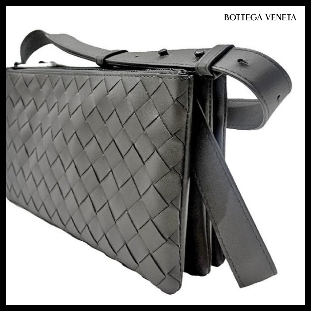 【Bottega Veneta】Intrecciato Messenger Bag Woven Luxury