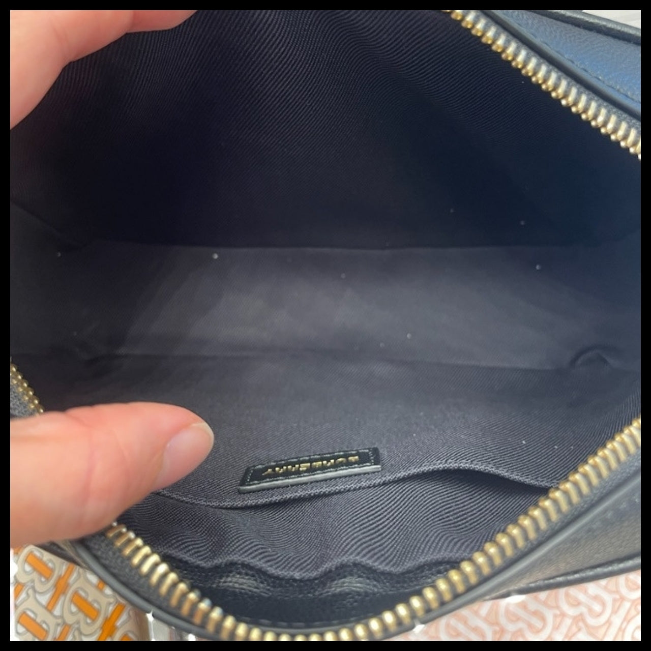【BURBERRY】House Check Camera Bag Black