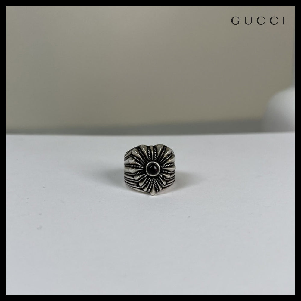 【GUCCI】Engraved Heart Sterling Ring Black