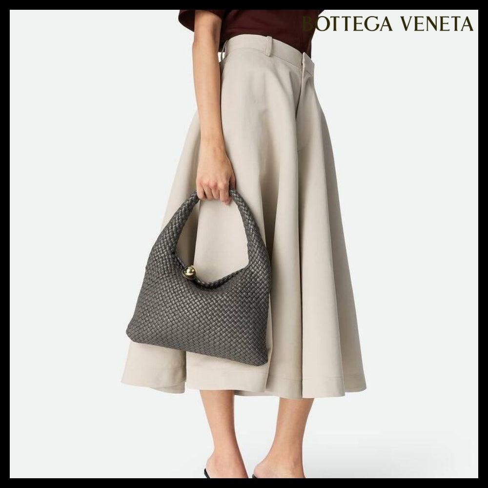 【韓国百貨店 BOTTEGA VENETA】Tosca Baci Shoulder Bag
