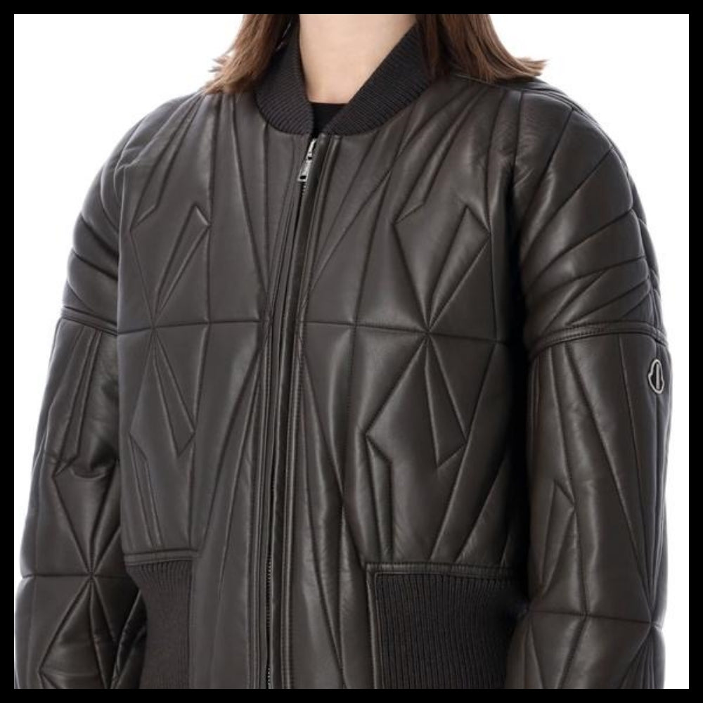 【MONCLER】Logo Patch Puffer Jacket 828