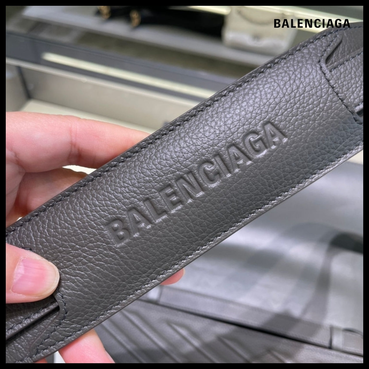 【BALENCIAGA】Car Flap Bag with Strap Khaki