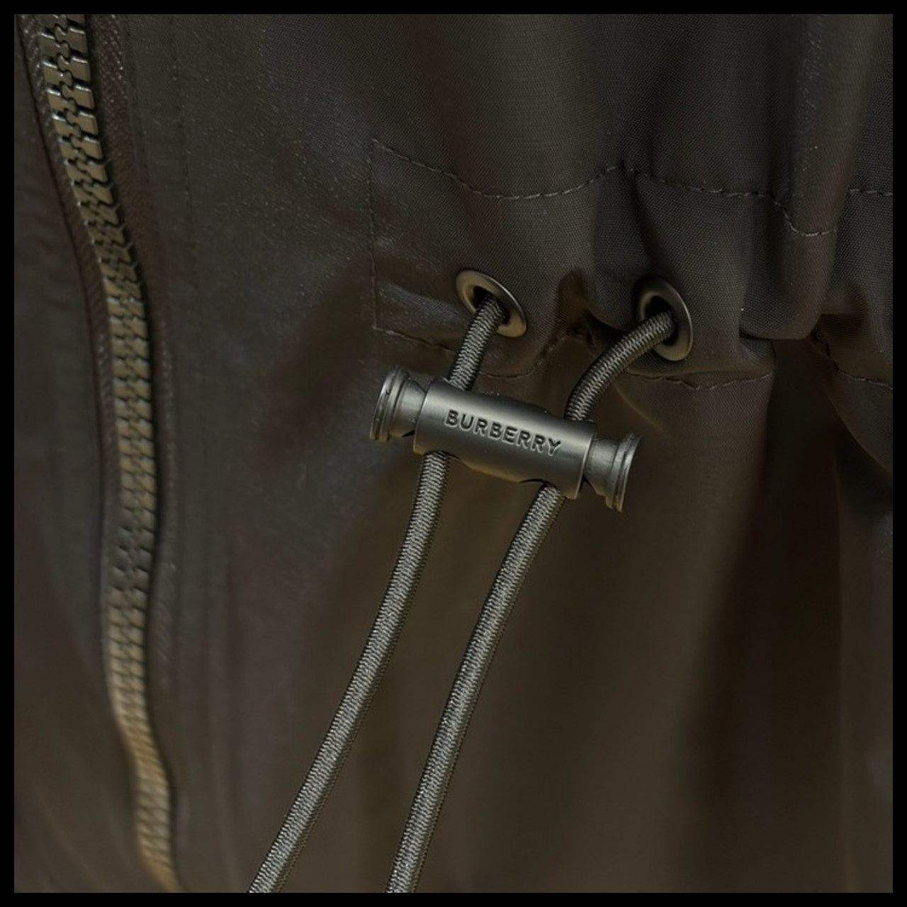 【Burberry】New Birley Internal EKD Drawstring Hooded Zip Up