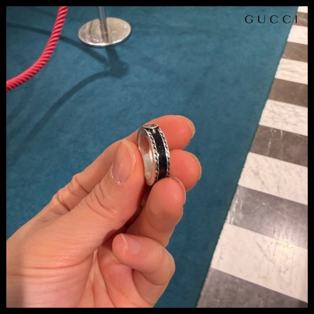 【GUCCI】Interlocking G Logo Enamel Metal Ring Black