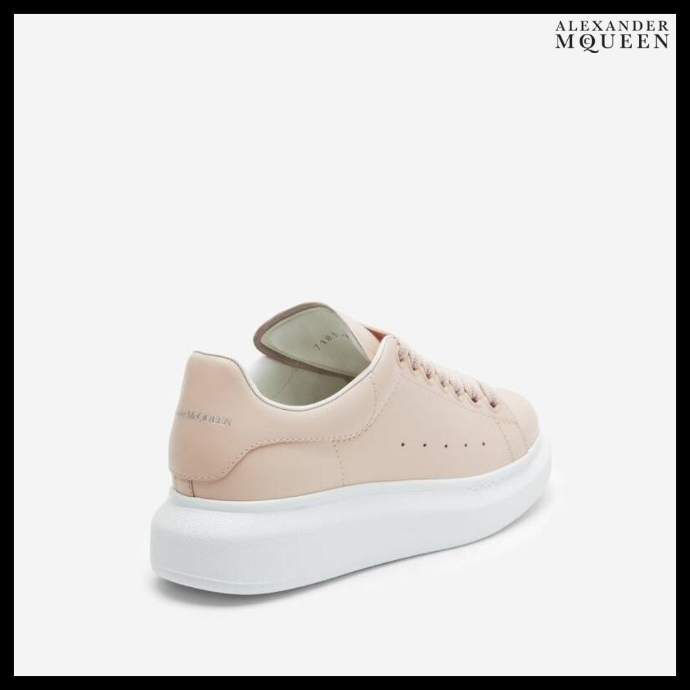 【Alexander Mcqueen】Women’s Oversized Sneaker in Blush