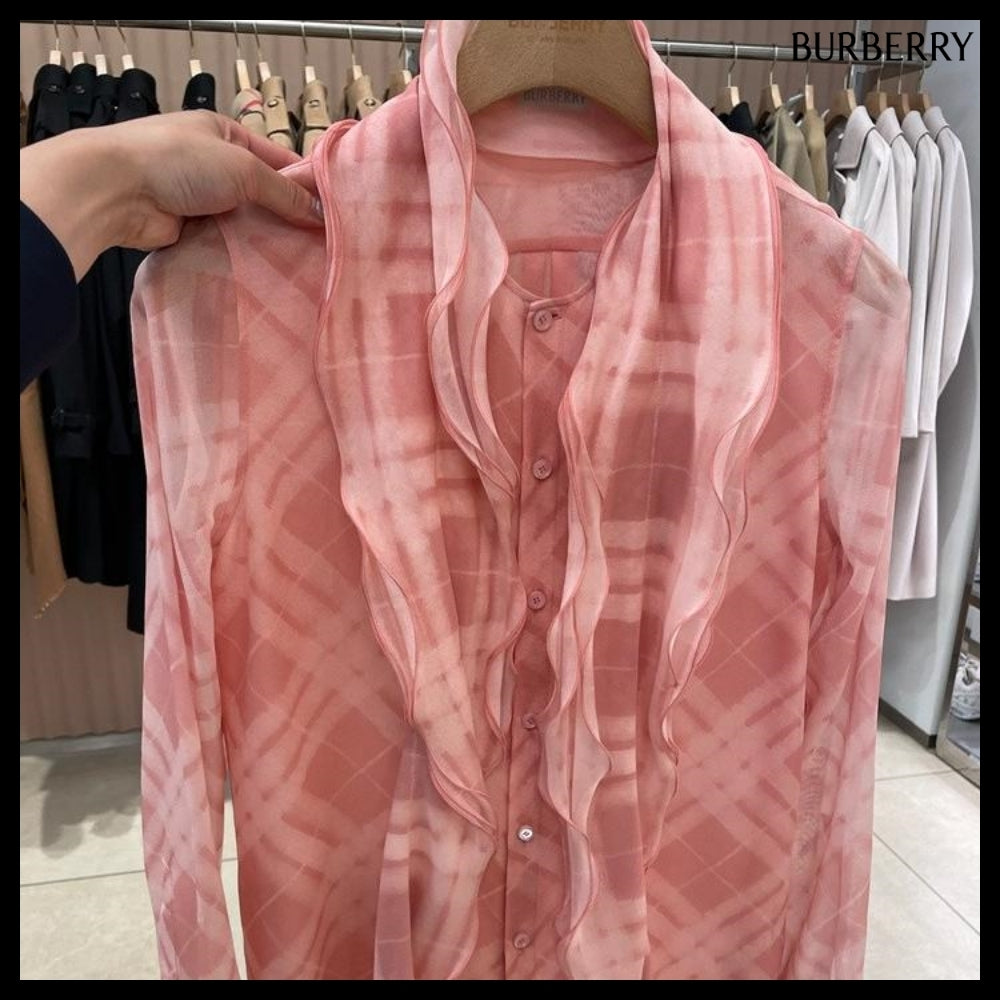 【Burberry】Ruffle Check Silk Blouse Candy