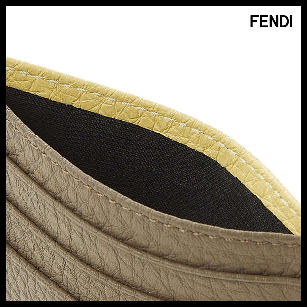【Fendi】Men's FF Logo Bicolor Card Wallet Luxury Logo