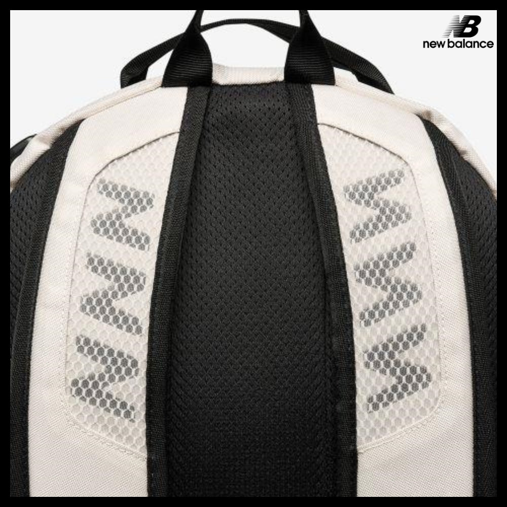 【New Balance】Flyingfoam Hyper Backpack V2 Cream
