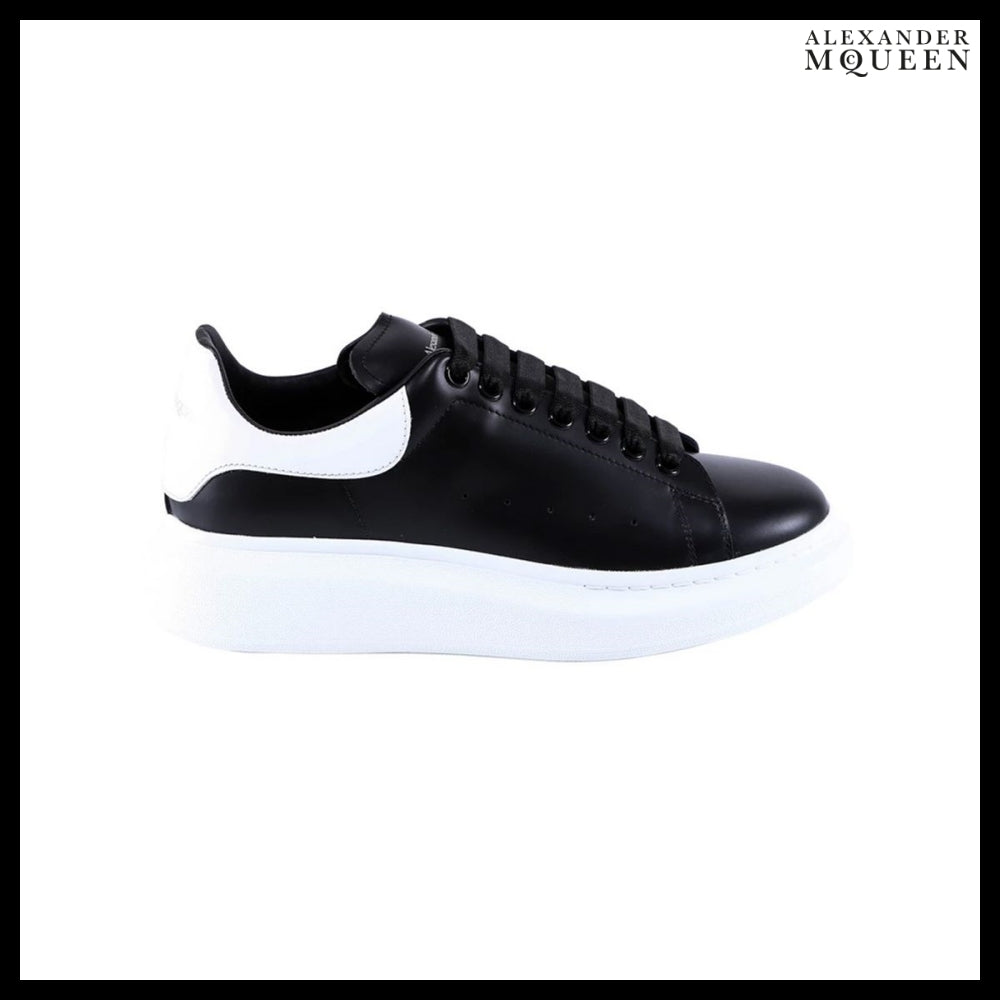 【Alexander Mcqueen】Women’s Oversized Sneaker in Black
