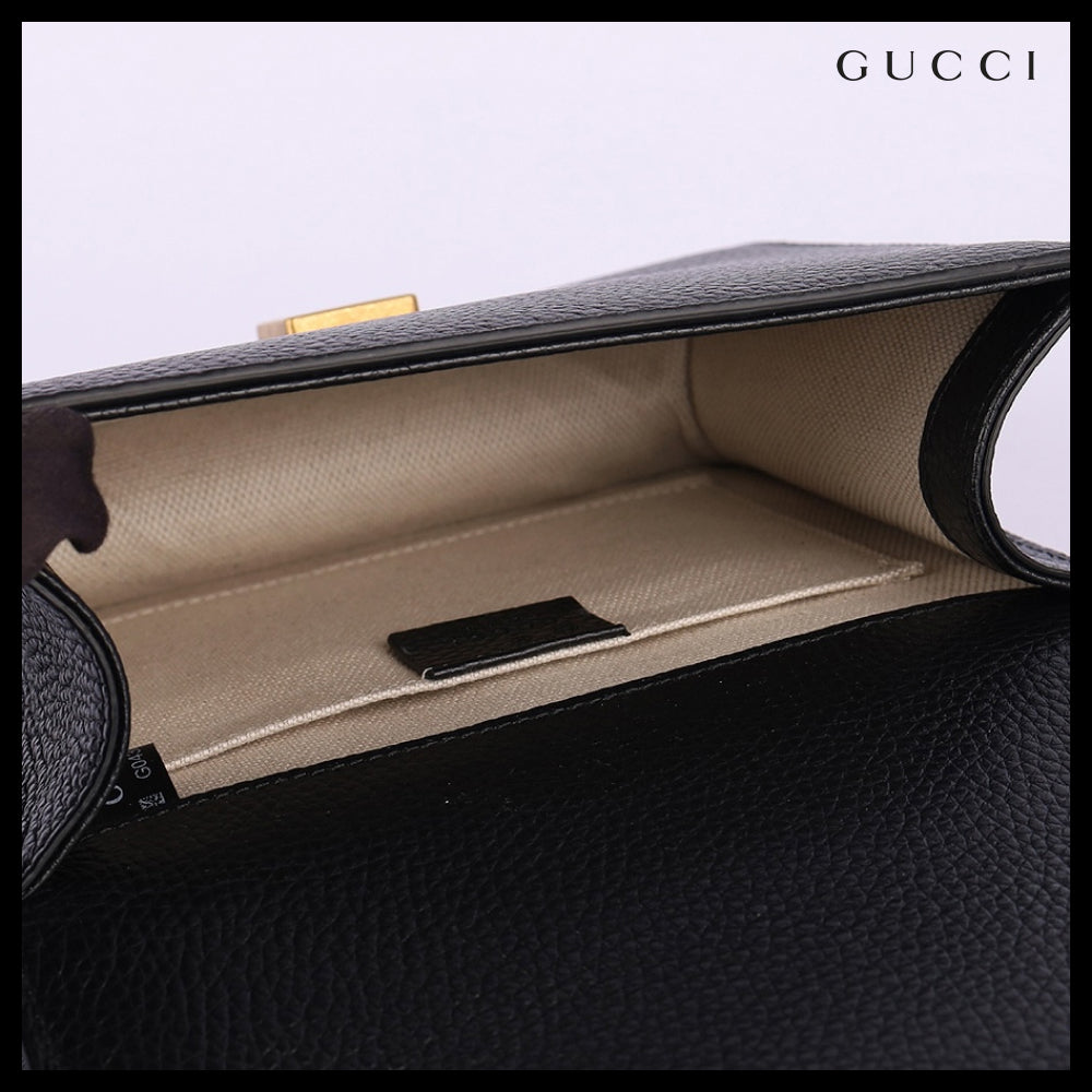 【Gucci】GG Marmont Flap Square Chain Shoulder Matelasse