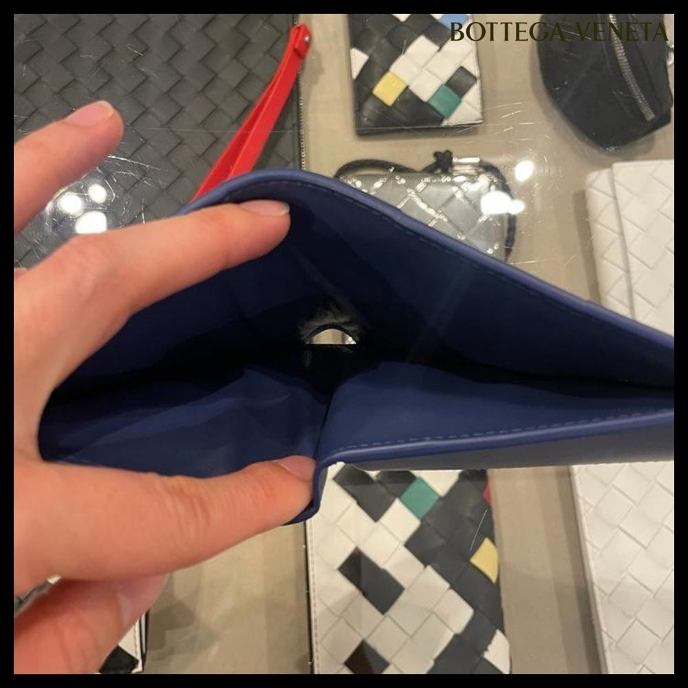 【BOTTEGAVENETA】IntreccioUrbanLeatherCoinPocketBiFoldWallet