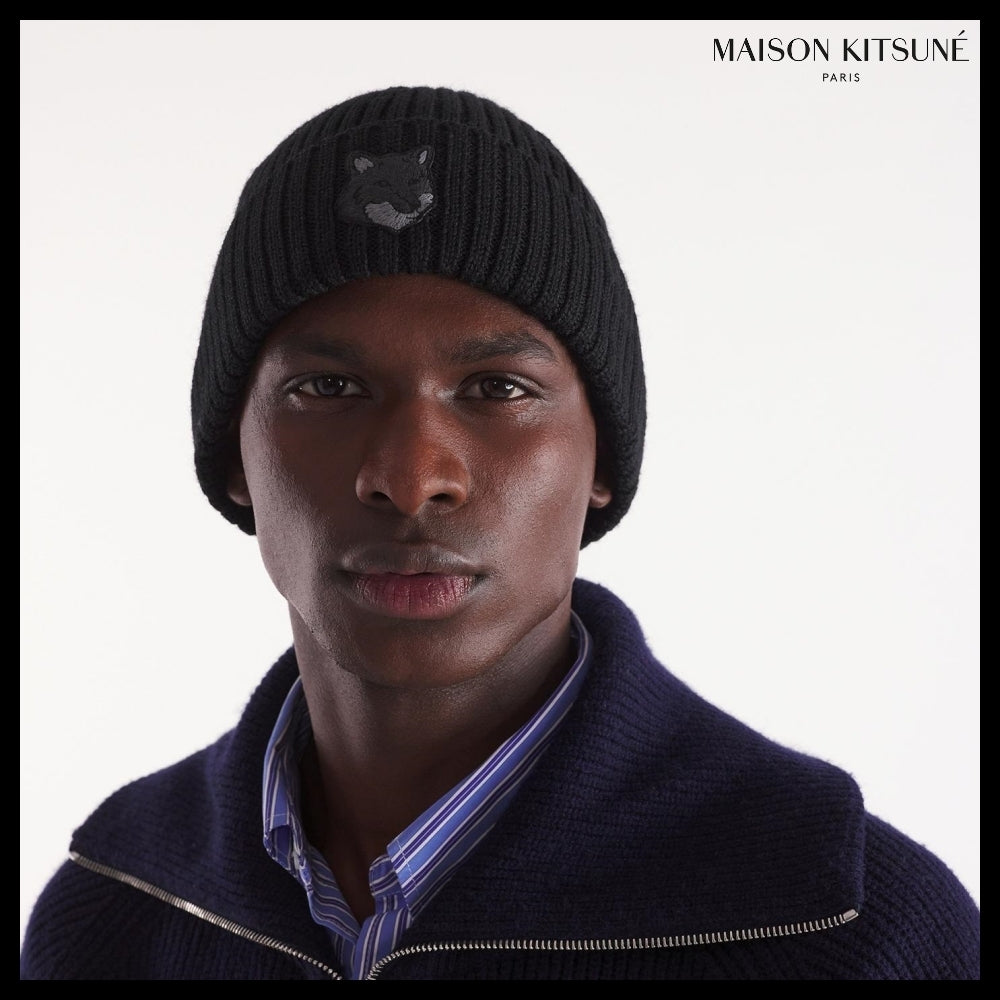 【MAISON KITSUNE】Bold Fox Head Beanie Black