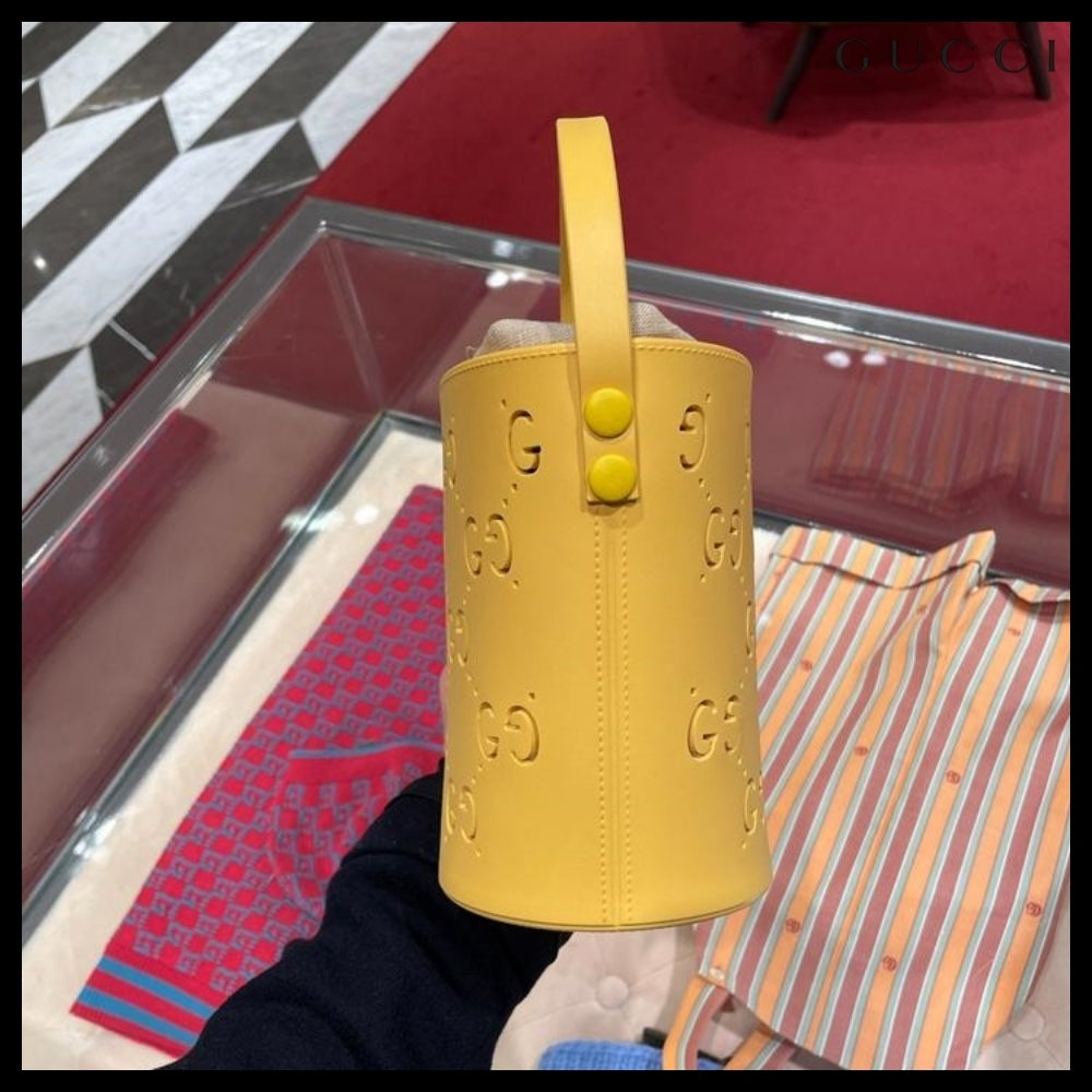 【GUCCI】パンチング モノグラム ラバー トートバッグ (3カラー)