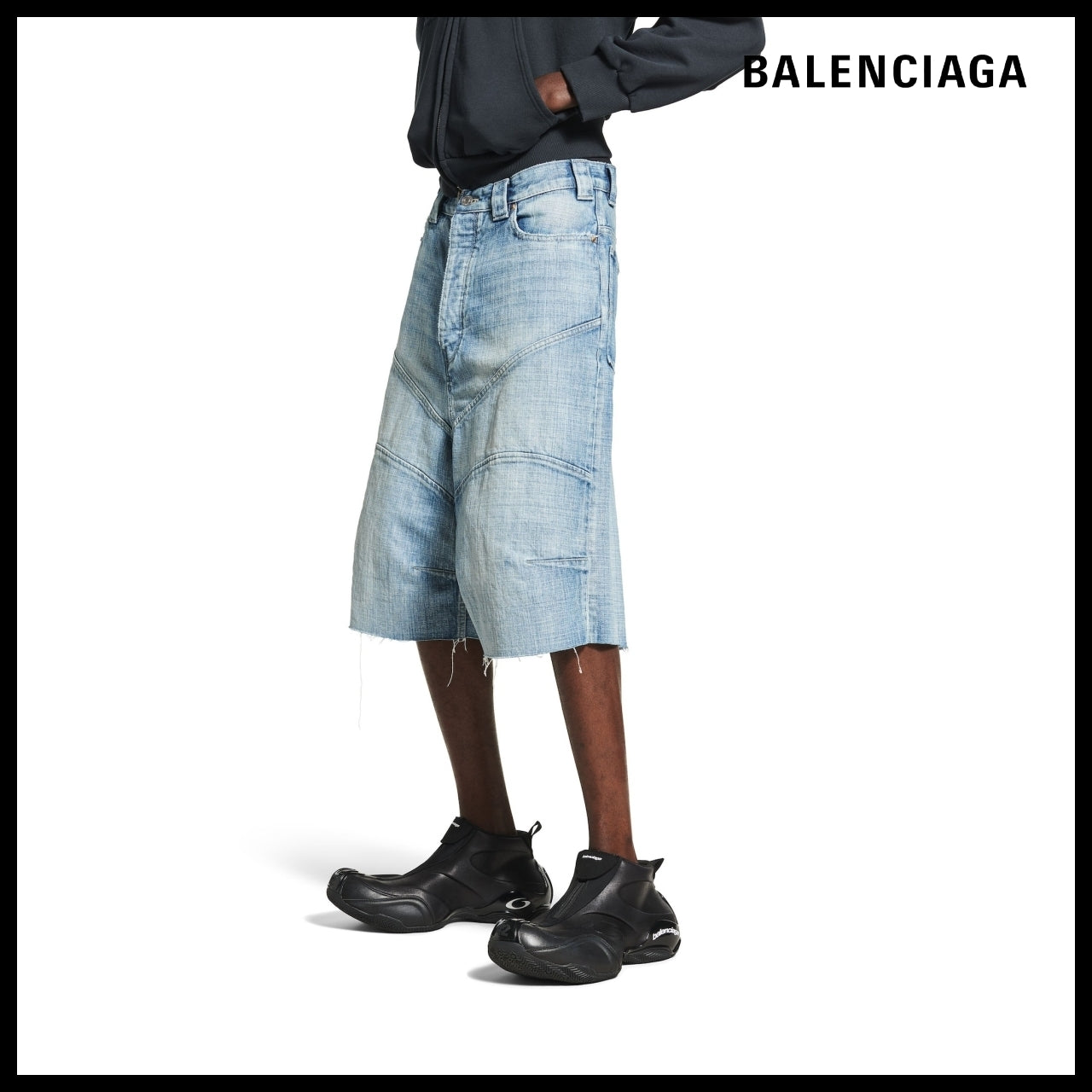 【BALENCIAGA】Men’s Knee Dart Slim-Fit Shorts