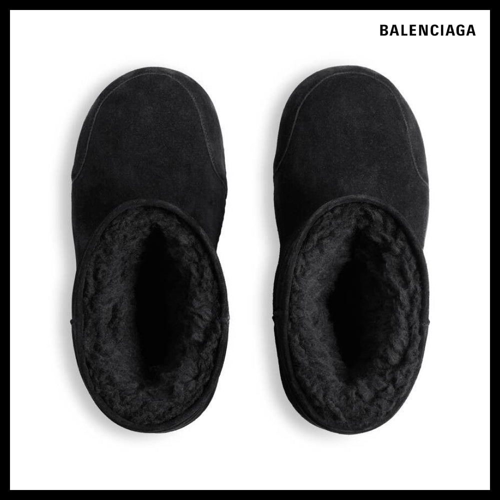 【BALENCIAGA】Alaska Fur Booties Black