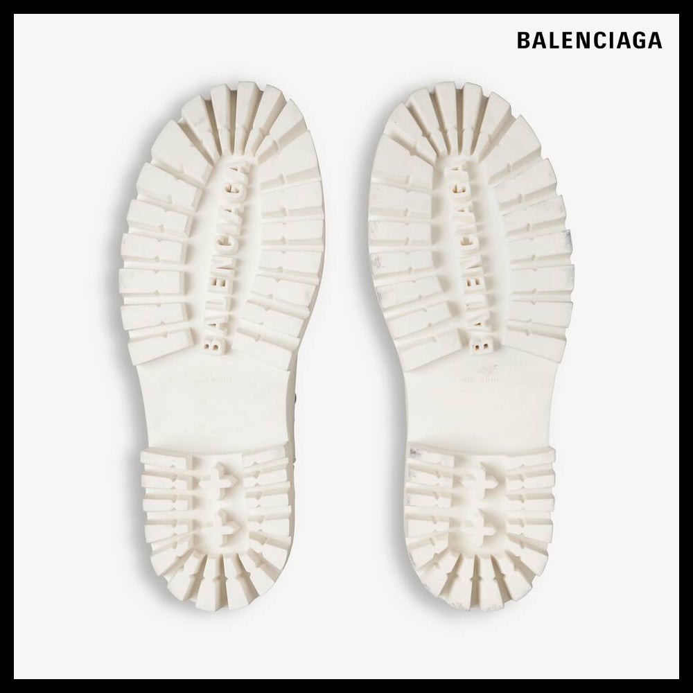 【BALENCIAGA】Combat Strike Boots White