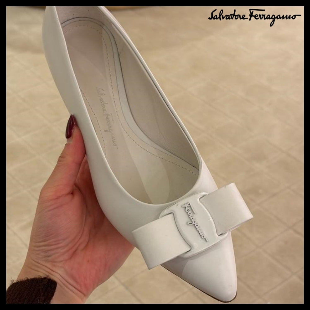 【FERRAGAMO】VIVA NEW VARA BOW BALLET FLATS WHITE