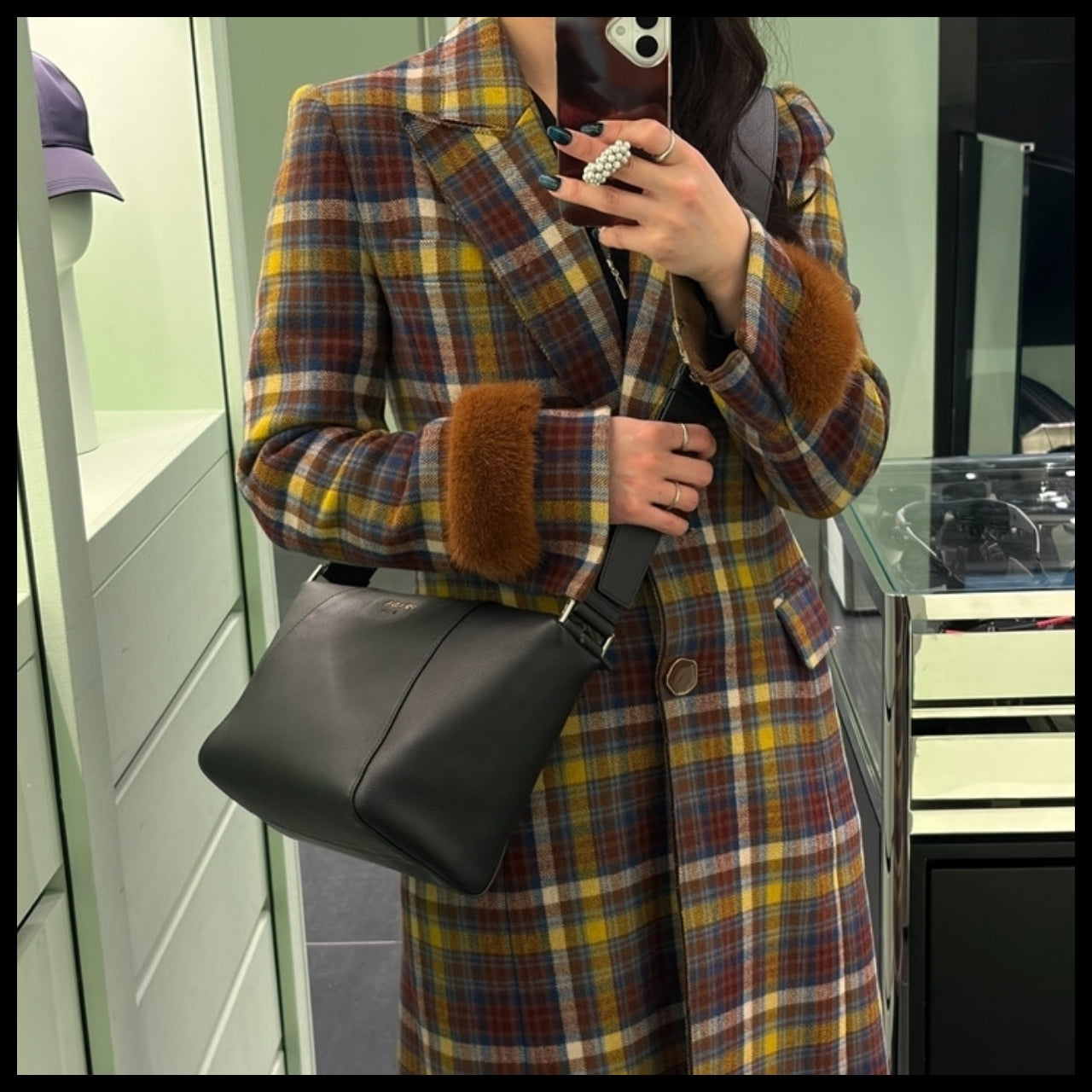 【PRADA】Soft Grained Leather Zipper Crossbody Bag BLACK