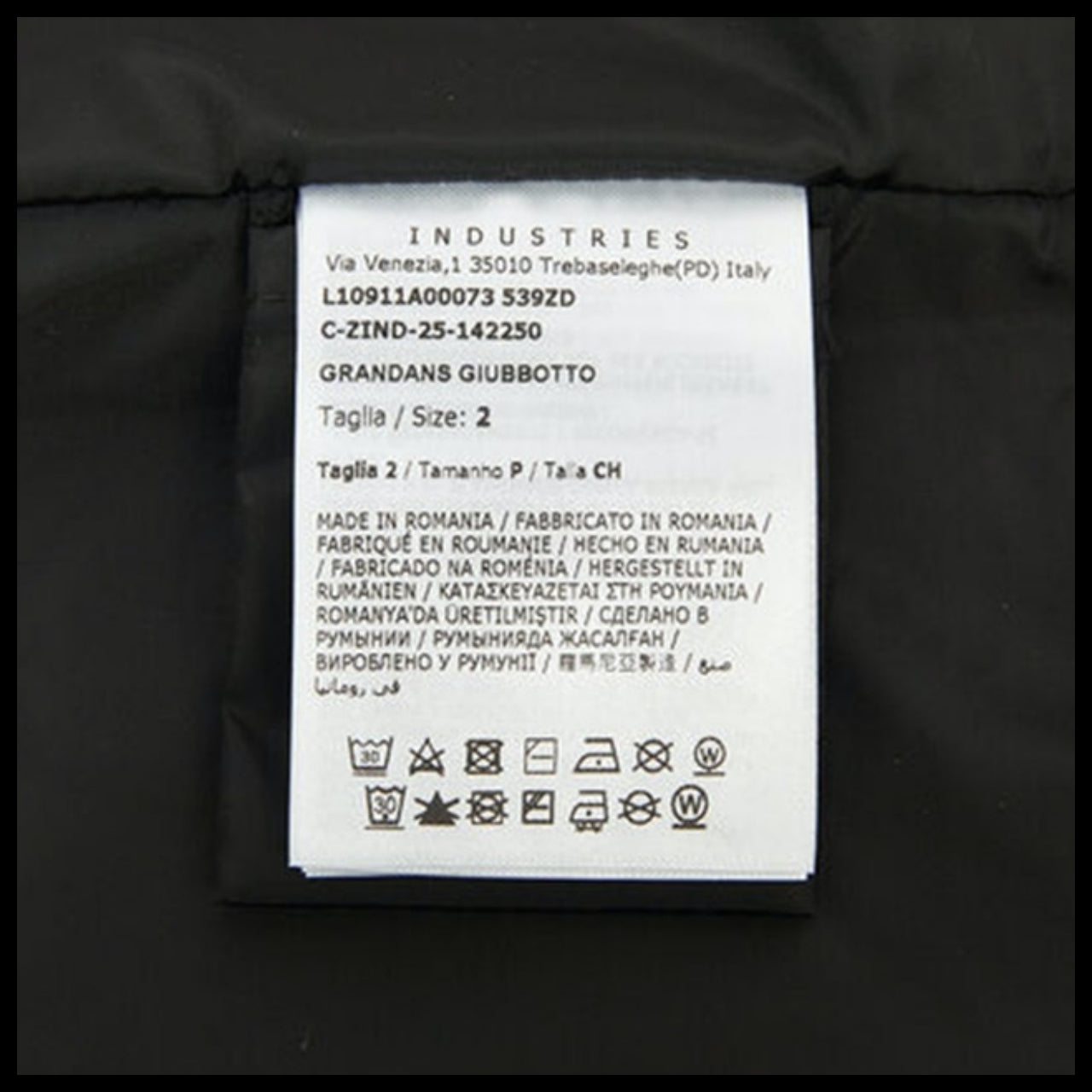 【MONCLER】Grandans Hooded Windbreaker