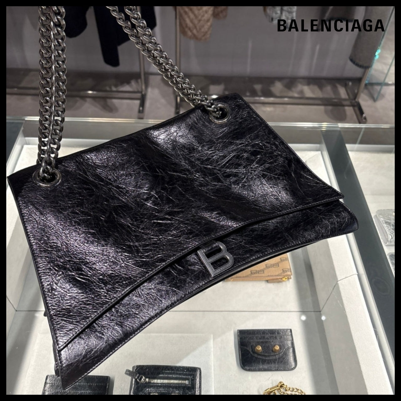 【【BALENCIAGA】B Logo Crush Metallic Calf Leather Large