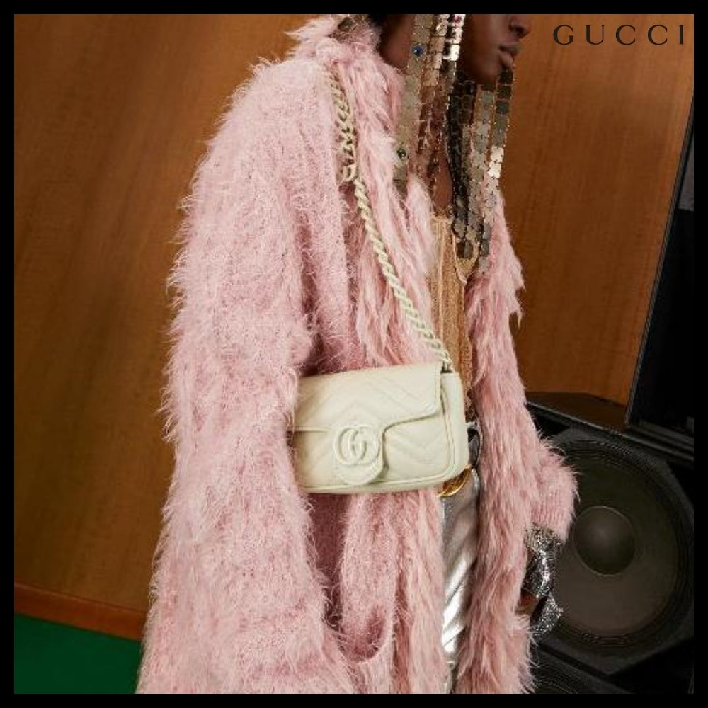 【GUCCI】GG Marmont Matelassé Chevron Quilted Bag