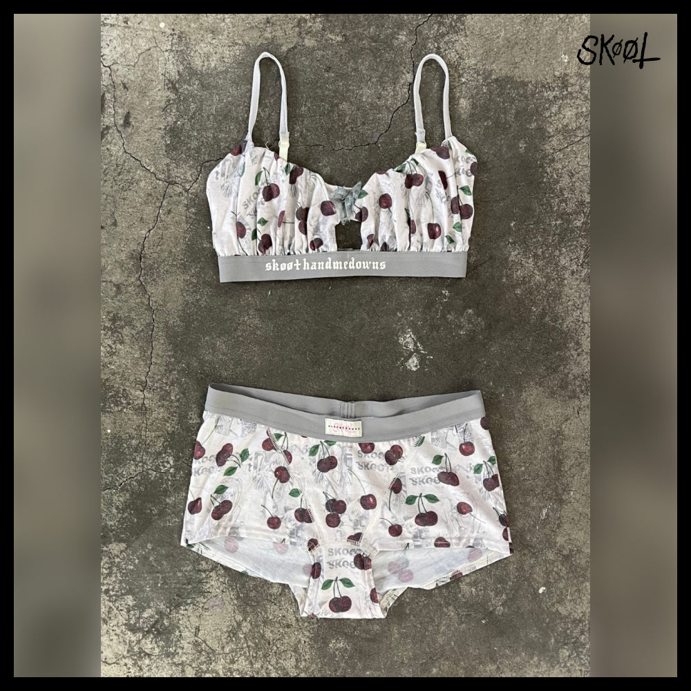 [SKOOT] FANTASY PANTY SET