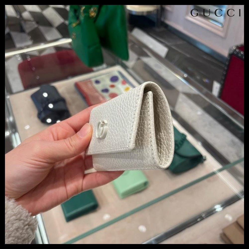 【GUCCI】 プチマーモントドラカーフフラップキーケースホワイト