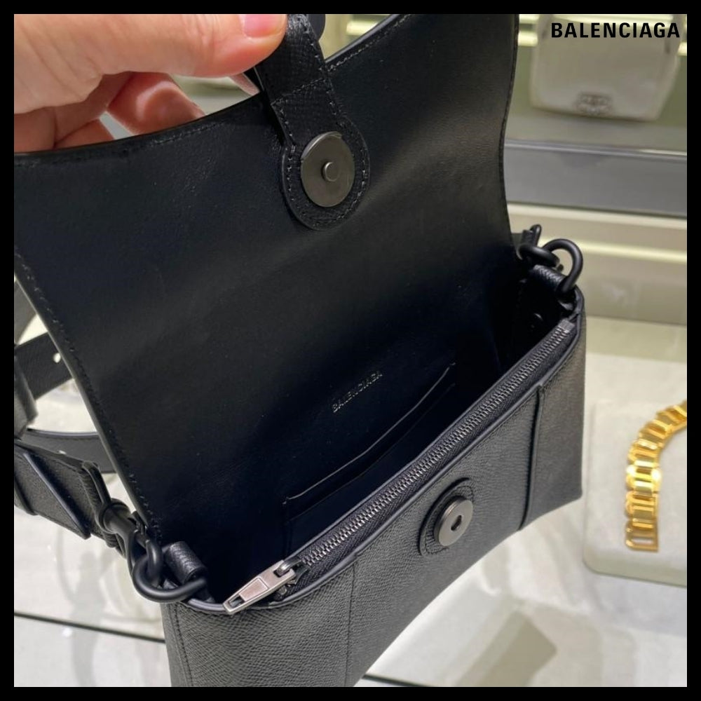 【BALENCIAGA】B Logo Downtown XXS Shoulder Bag