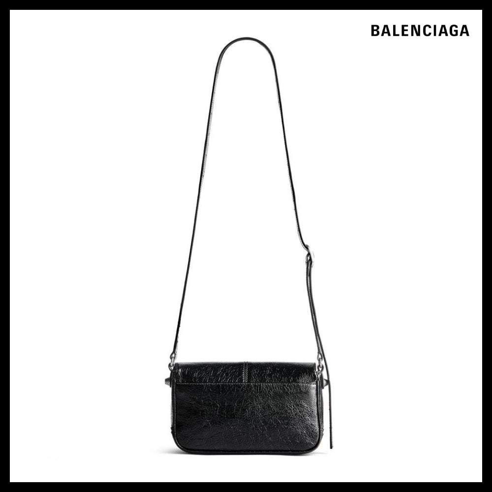 【BALENCIAGA】Le Cagole mini flap bag black Arena lambskin