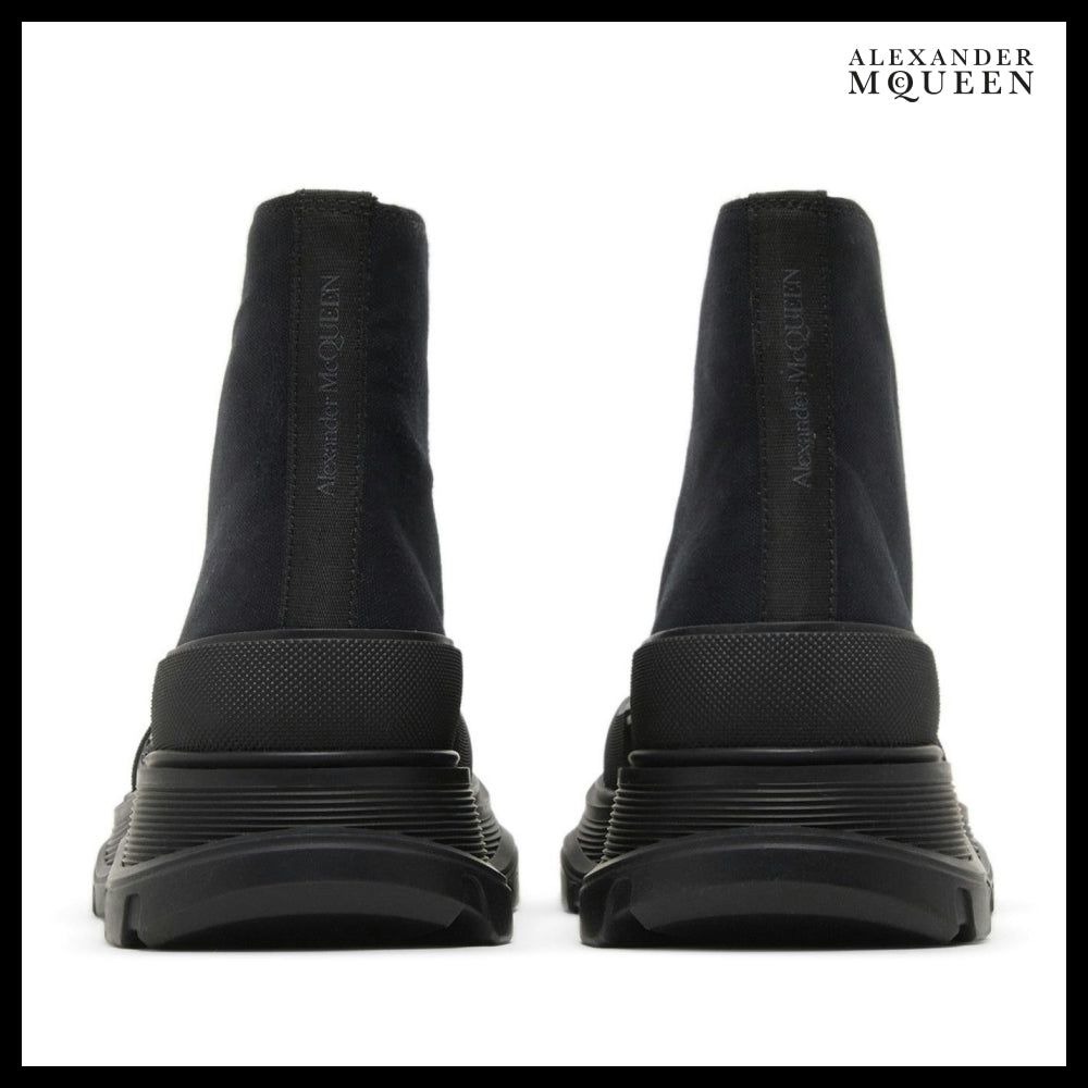 ★Mcqueenアウトレット セール ★Tread Slick Boot 705659 W4MV2
