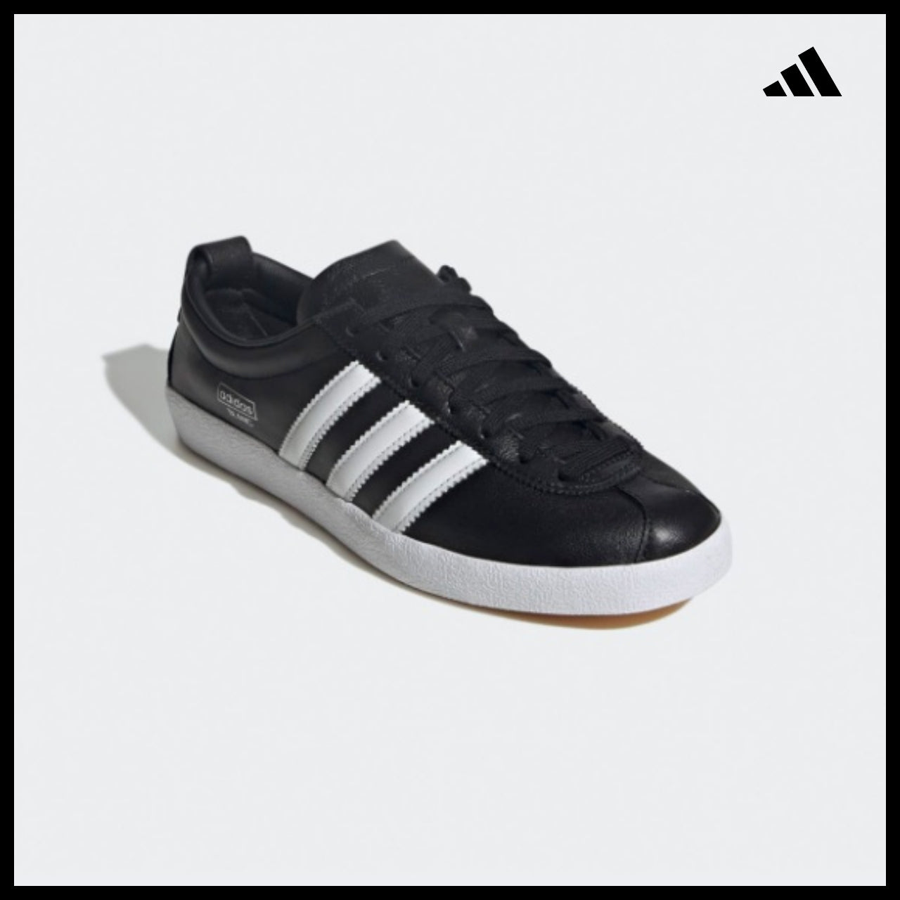 【ADIDAS】 Blanc Minimal Casual