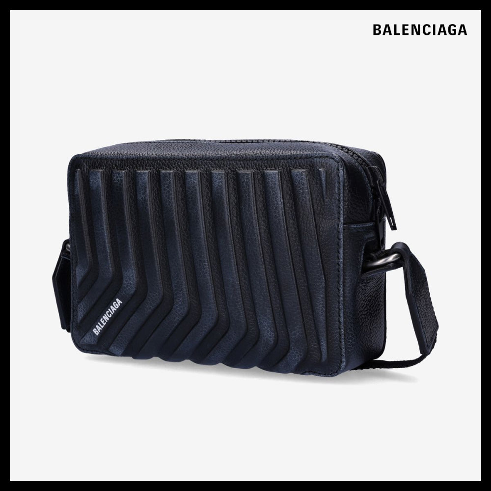 【BALENCIAGA】Car Dirty Effect Shoulder Bag Black