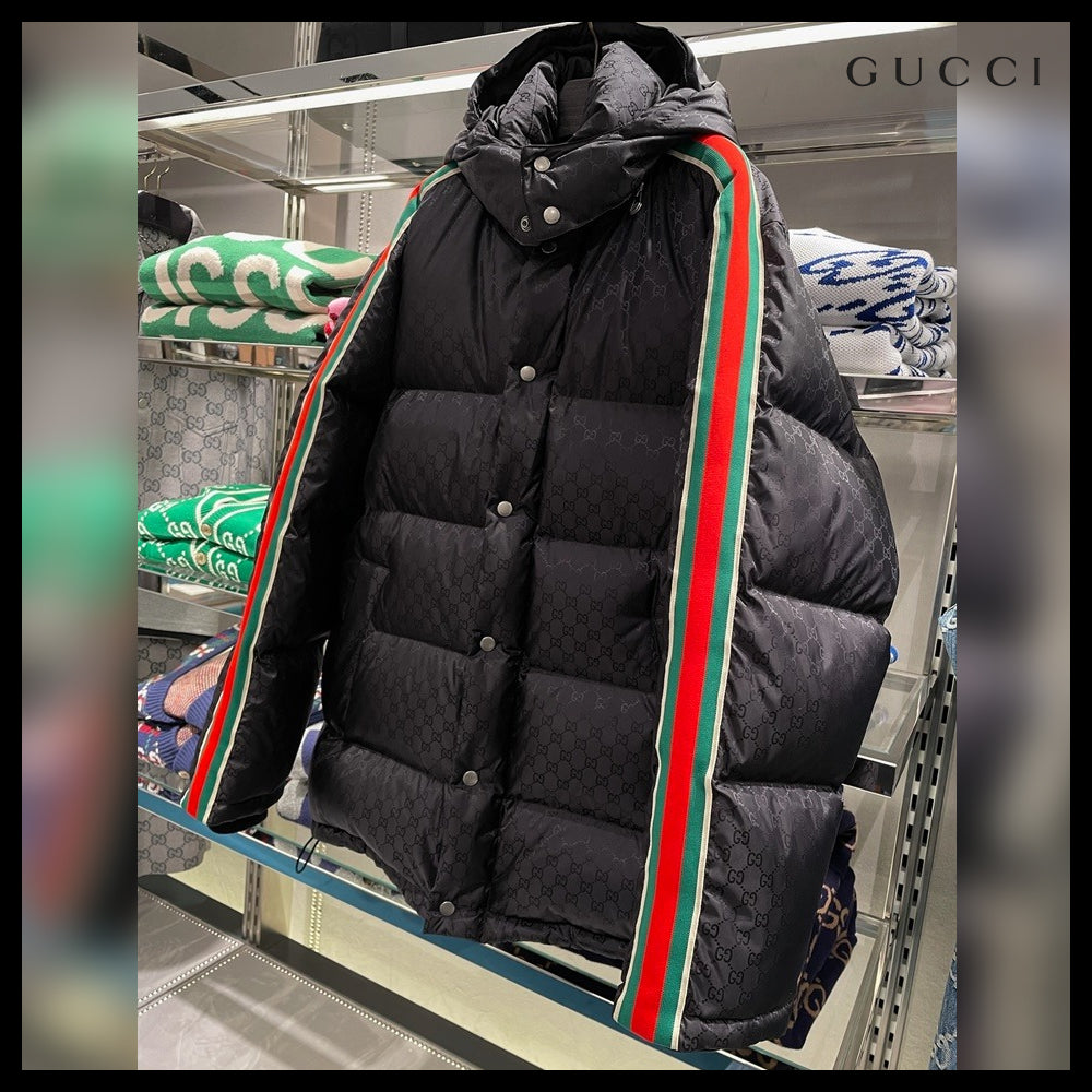 【GUCCI】Web GG Jacquard Goose Down Puffer Jacket Black