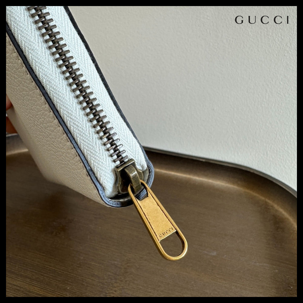 【GUCCI】Vintage Logo Print Leather Zip-Around Long Wallet