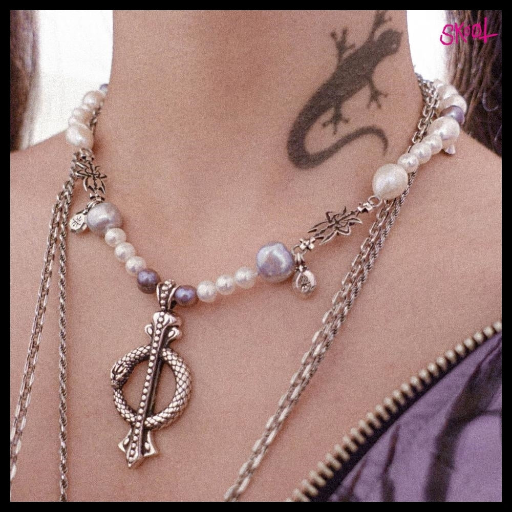 【SKOOT】Snake Eyes Necklace