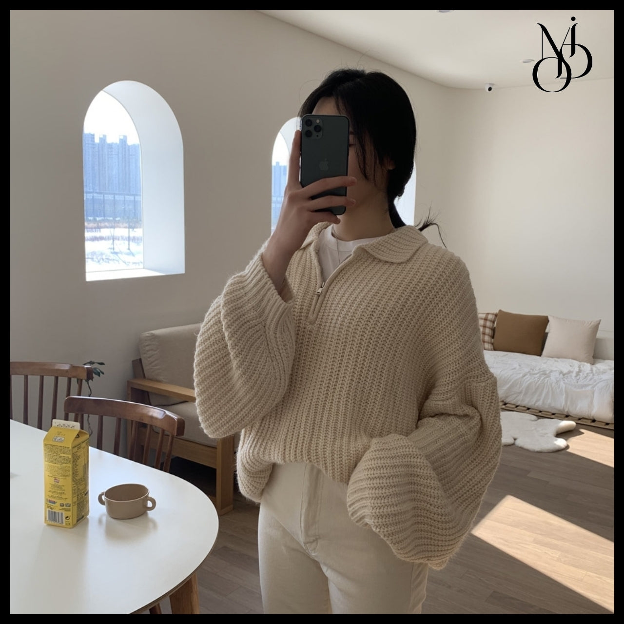 【MODIMOOD】Puff Sleeve Loose Fit Half Zip-Up Collar Knit