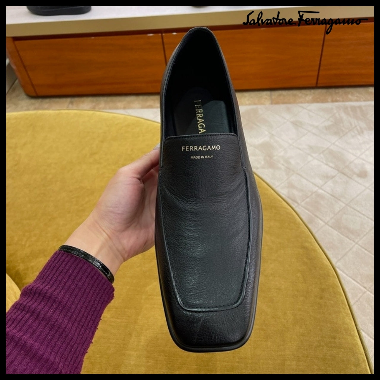 【FERRAGAMO】BRIAN LOGO MOCCASIN LOAFERS BLACK