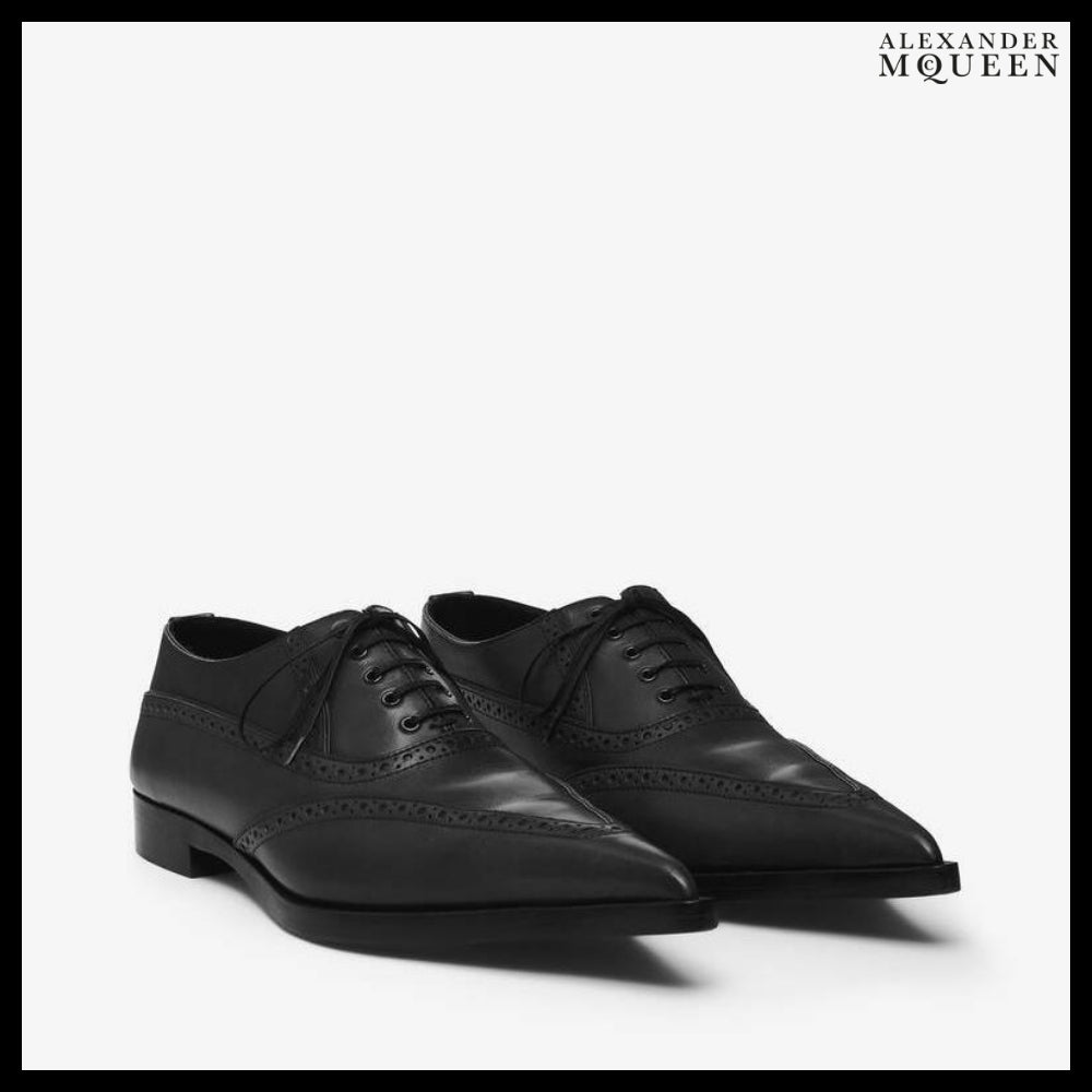 【Alexander Mcqueen】Birdee Brogue Lace-Up Closure