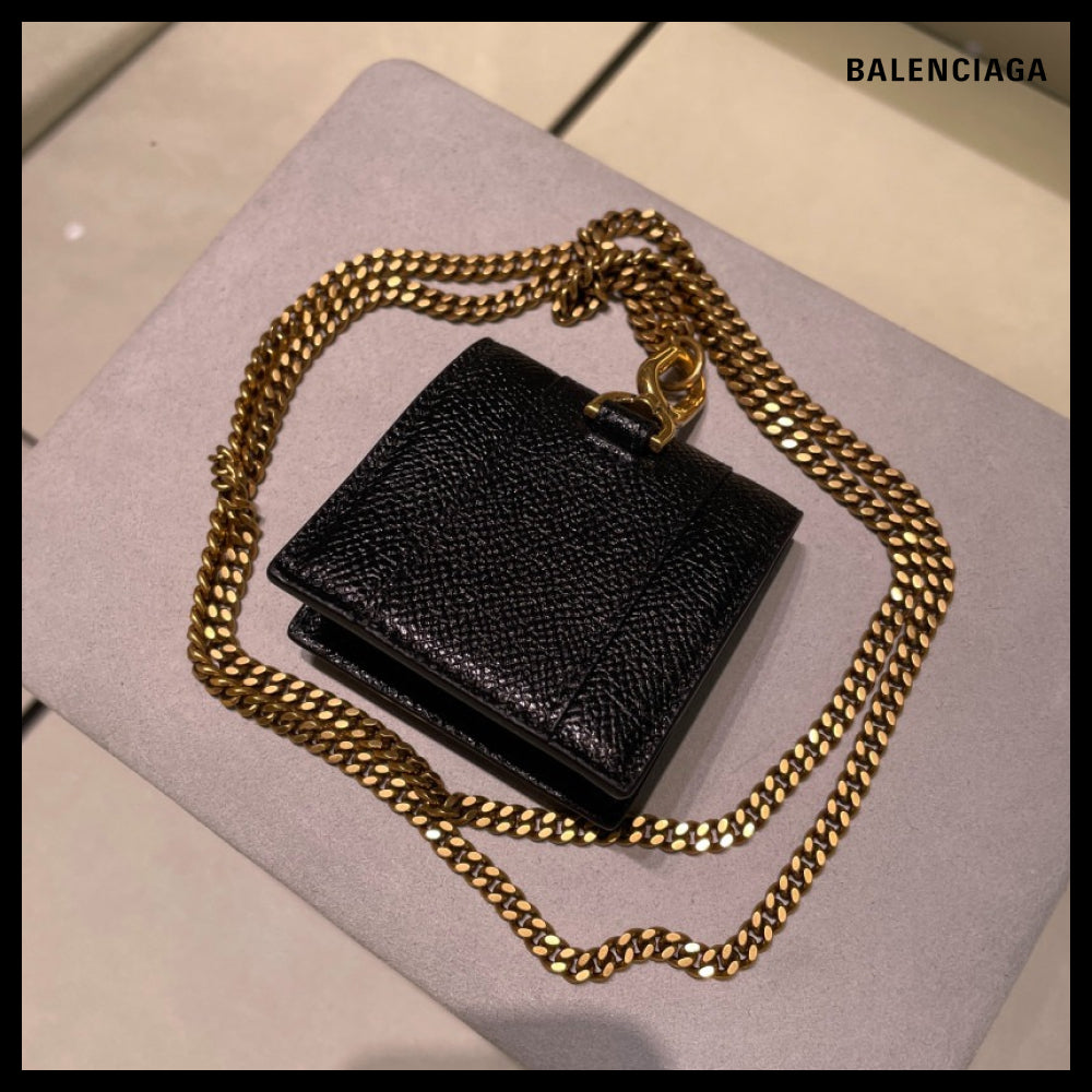【BALENCIAGA】Hourglass AirPods Holder Gold Black