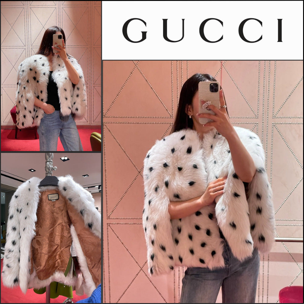 【GUCCI】Dot Lamb Shearling Fur Cape Jacket Cream Black