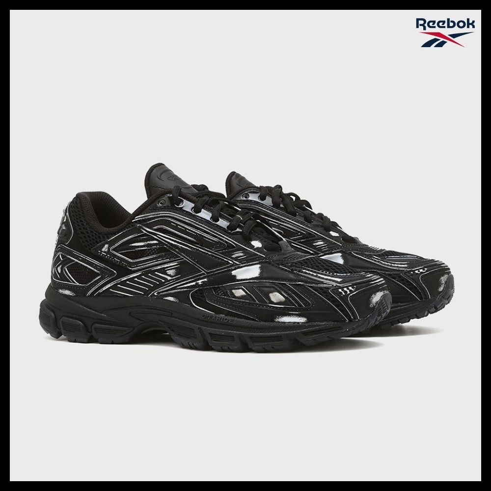 【Reebok】Premier Road Ultra - Buff Metallic Black