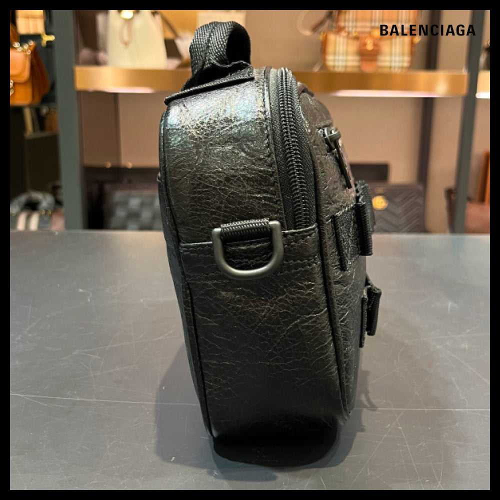【BALENCIAGA】Army Pouch Crossbody Messenger Bag Black